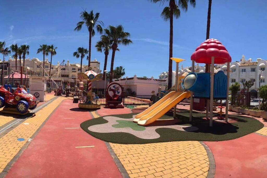 Puerto Marina Luxury 2Bdr Apartment With Sea View Benalmádena Kültér fotó