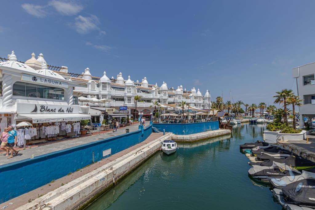 Puerto Marina Luxury 2Bdr Apartment With Sea View Benalmádena Kültér fotó