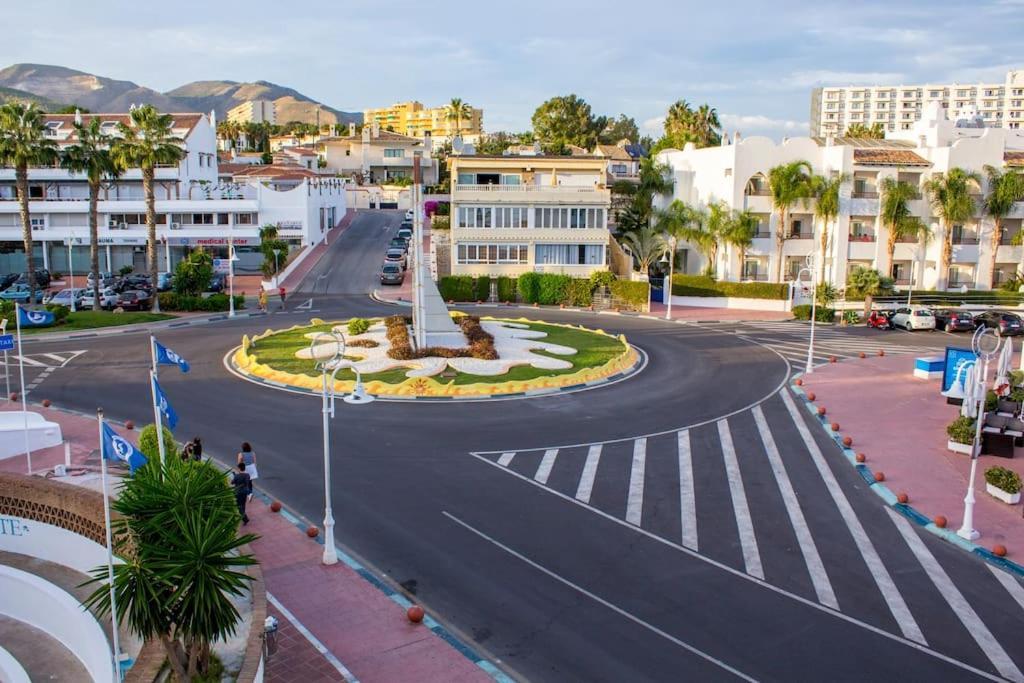 Puerto Marina Luxury 2Bdr Apartment With Sea View Benalmádena Kültér fotó