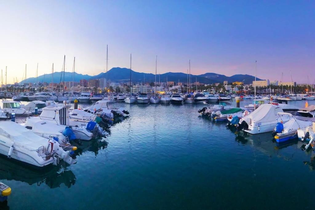 Puerto Marina Luxury 2Bdr Apartment With Sea View Benalmádena Kültér fotó